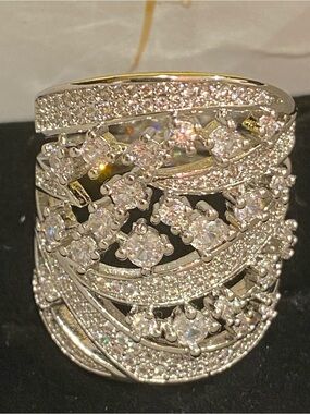 Source Unknown Silver-Tone Multi-Row Sparkling Ring with Clear Stones